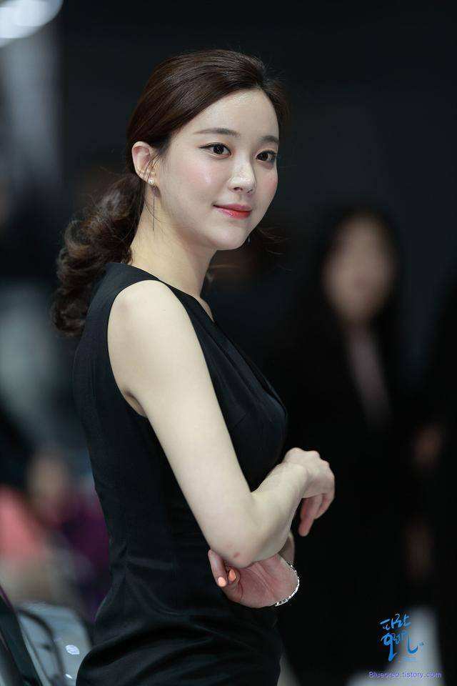 陪玩行业与传统职业的比较(陪玩是职业吗)